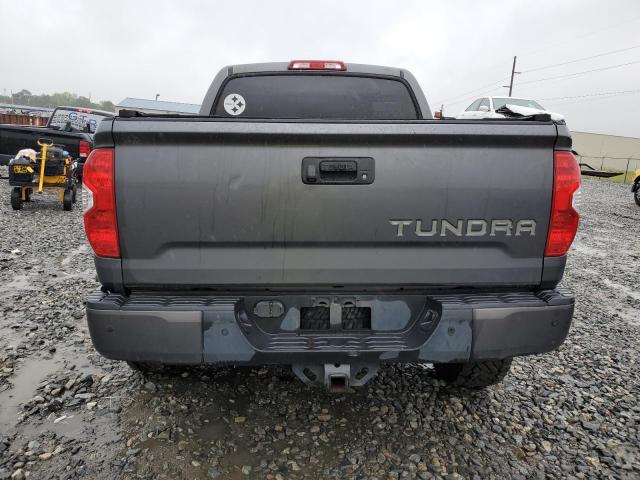 5TFHY5F18JX732359 - 2018 TOYOTA TUNDRA CREWMAX LIMITED GRAY photo 6