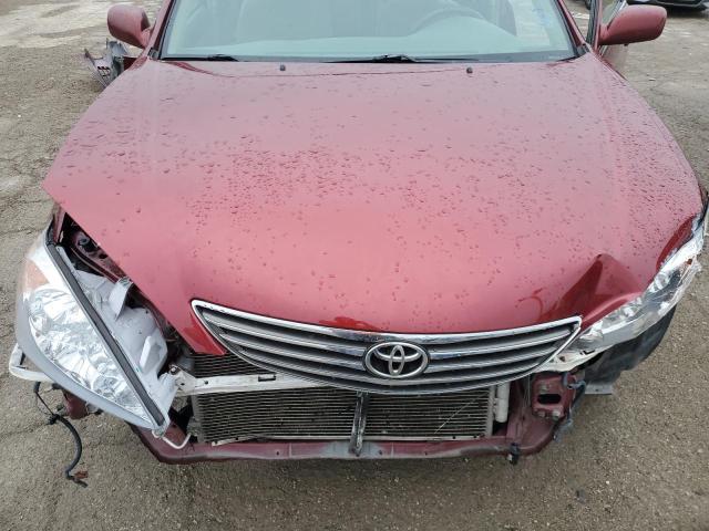 4T1BE32K42U064785 - 2002 TOYOTA CAMRY LE RED photo 11