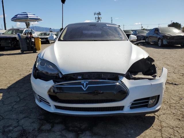 5YJSA1CG8DFP17709 - 2013 TESLA MODEL S WHITE photo 5