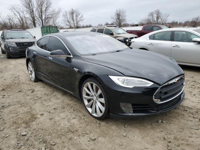 5YJSA1CG3DFP28021 - 2013 TESLA MODEL S BLACK photo 4