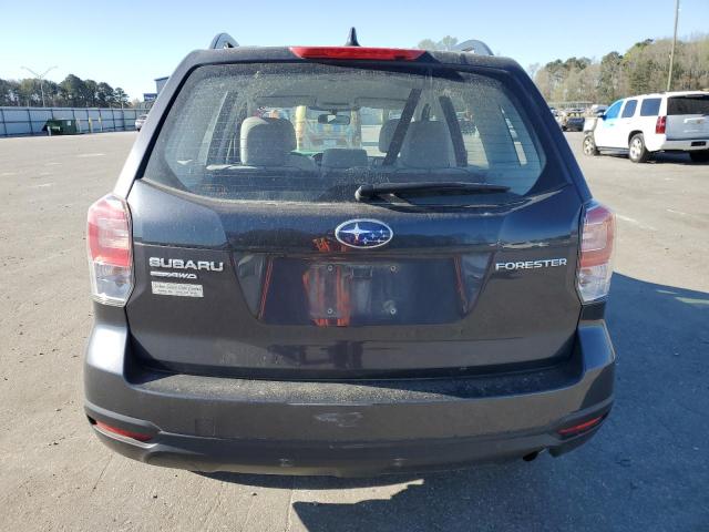 JF2SJABC7JH607746 - 2018 SUBARU FORESTER 2.5I GRAY photo 6