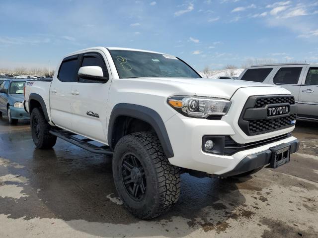 3TMCZ5AN6HM087695 - 2017 TOYOTA TACOMA DOUBLE CAB WHITE photo 4