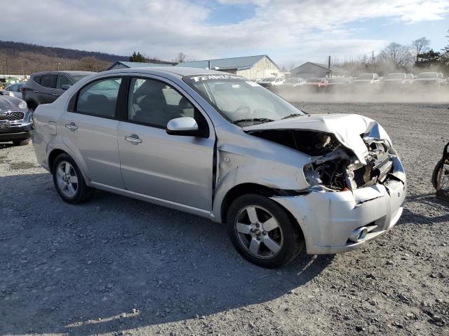 KL1TG56618B267429 - 2008 CHEVROLET AVEO LT SILVER photo 4