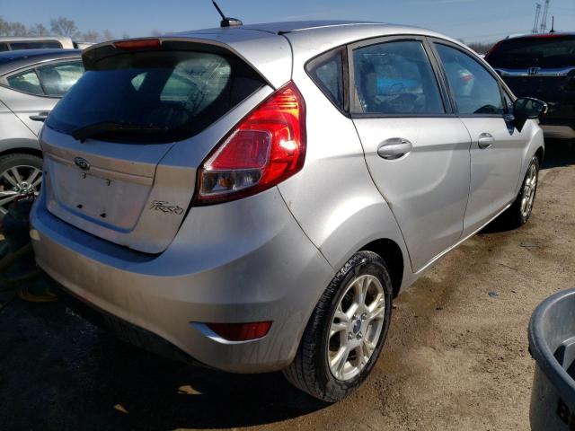 3FADP4EJ4GM173832 - 2016 FORD FIESTA SE SILVER photo 3