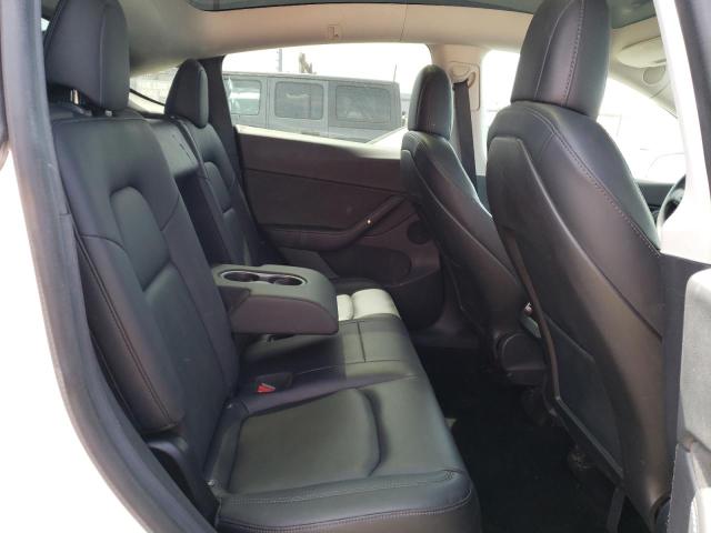 5YJYGDEE6LF010550 - 2020 TESLA MODEL Y أبيض صورة 11