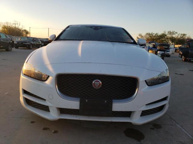 SAJAR4BGXHA978248 - 2017 JAGUAR XE WHITE photo 5