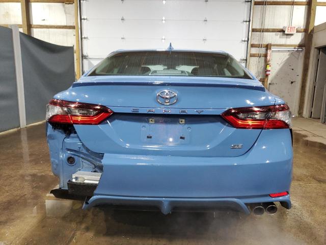 4T1G11AK5PU124040 - 2023 TOYOTA CAMRY SE NIGHT SHADE BLUE photo 6