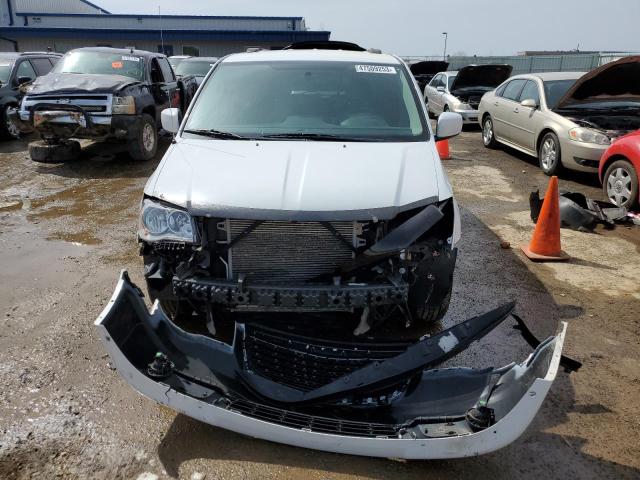 2C4RC1BG3GR129798 - 2016 CHRYSLER TOWN & COU TOURING 白色 照片 5