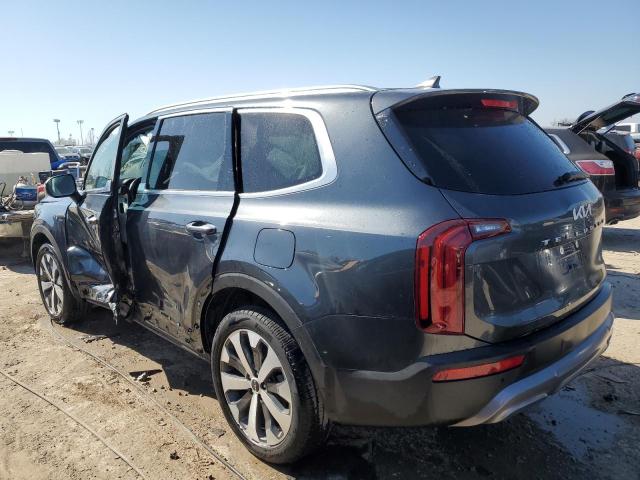 5XYP64HC4NG283636 - 2022 KIA TELLURIDE S CHARCOAL photo 2