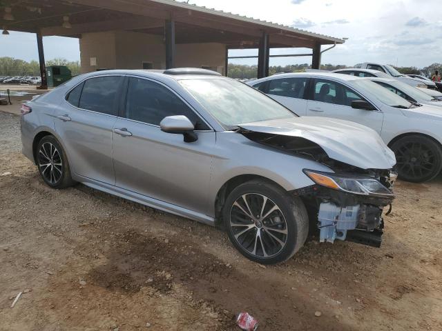 4T1B11HK8KU205221 - 2019 TOYOTA CAMRY L SILVER photo 4