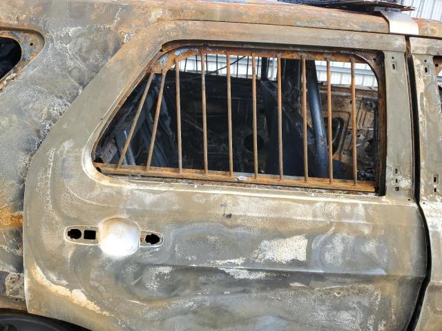 1FM5K8AR9JGC18762 - 2018 FORD EXPLORER POLICE INTERCEPTOR 烧焦的 照片 10