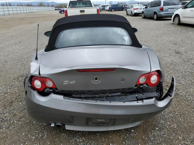 4USBT53535LT28551 - 2005 BMW Z4 3.0 GRAY photo 10