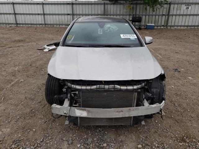 WDDSJ4EB2JN570731 - 2018 MERCEDES-BENZ CLA 250 银色 照片 5