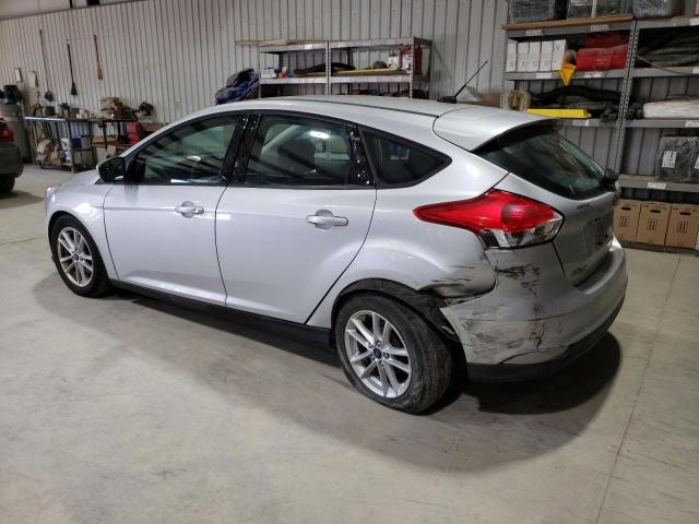 1FADP3K25GL331619 - 2016 FORD FOCUS SE SILVER photo 2