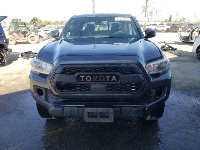 3TMCZ5AN9JM156952 - 2018 TOYOTA TACOMA DOUBLE CAB CHARCOAL photo 5