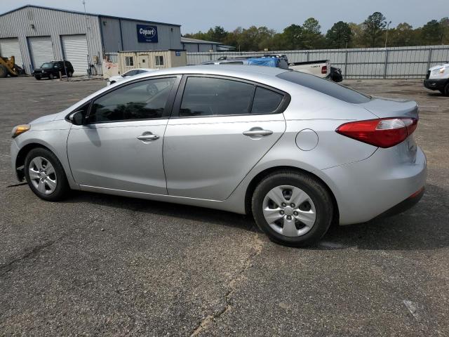 KNAFK4A63F5380586 - 2015 KIA FORTE LX SILVER photo 2