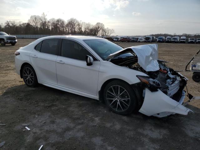 4T1T11BK5RU121073 - 2024 TOYOTA CAMRY SE NIGHT SHADE WHITE photo 4