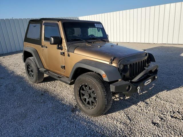 1C4AJWAG6FL588963 - 2015 JEEP WRANGLER SPORT GOLD photo 4