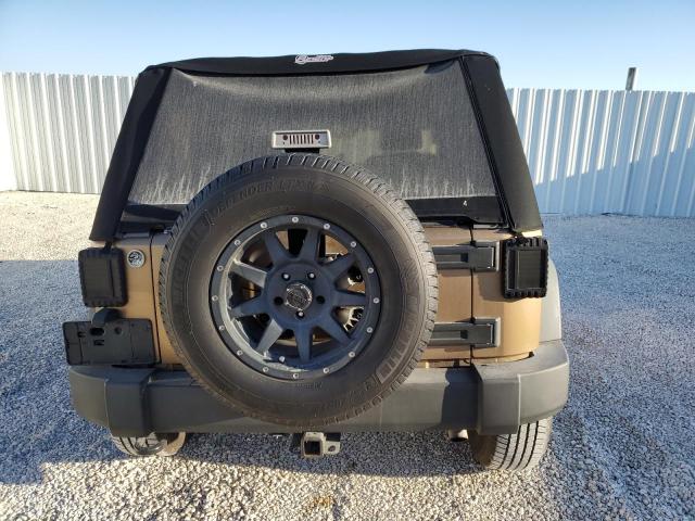 1C4AJWAG6FL588963 - 2015 JEEP WRANGLER SPORT GOLD photo 6