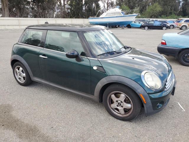 WMWMF3C5XATZ65986 - 2010 MINI COOPER GREEN photo 4