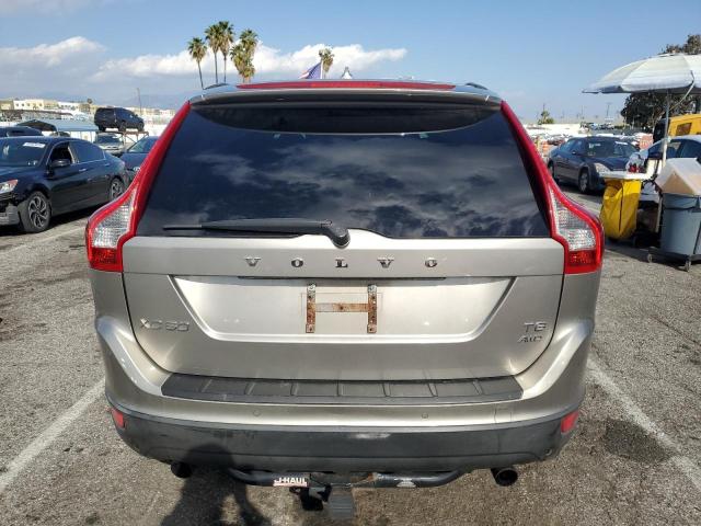 YV4902DZ5B2147558 - 2011 VOLVO XC60 T6 GOLD photo 6