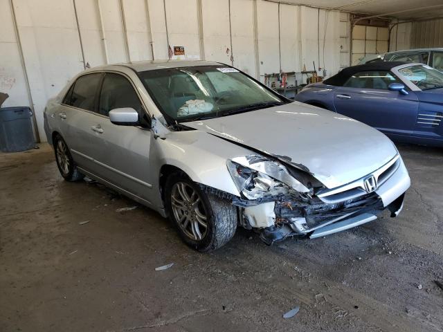 1HGCM56746A136509 - 2006 HONDA ACCORD EX SILVER photo 4