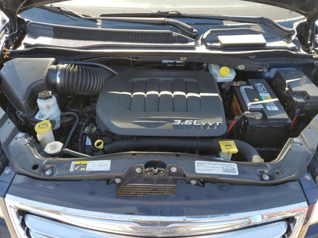 2C4RC1CG9FR520564 - 2015 CHRYSLER TOWN & COU TOURING L BLUE photo 12