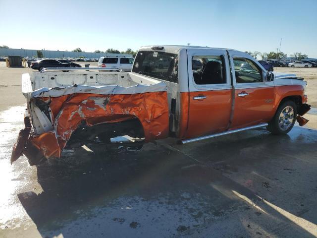 3GTP1VE02BG260271 - 2011 GMC SIERRA C1500 SLE WHITE photo 3