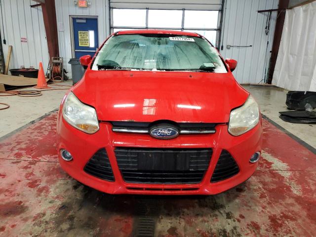 1FAHP3F28CL125006 - 2012 FORD FOCUS SE RED photo 5