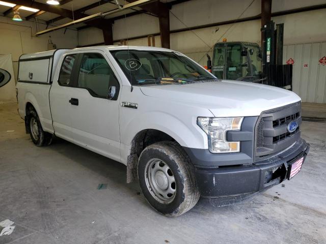 1FTEX1C82GKE77245 - 2016 FORD F150 SUPER CAB WHITE photo 4