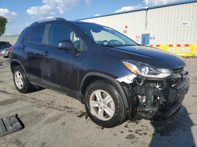 KL7CJPSM1NB523670 - 2022 CHEVROLET TRAX 1LT BLACK photo 4