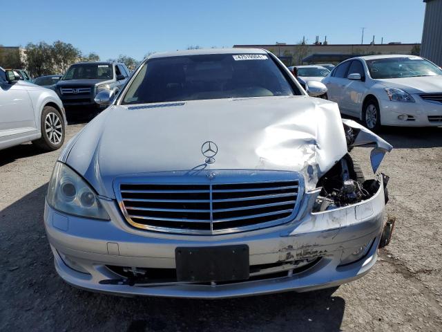 WDDNG71X57A072084 - 2007 MERCEDES-BENZ S 550 SILVER photo 5