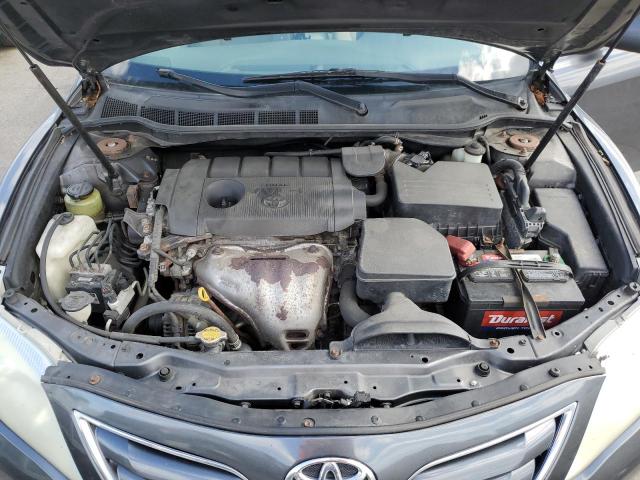 4T4BF3EKXBR120503 - 2011 TOYOTA CAMRY BASE GRAY photo 11