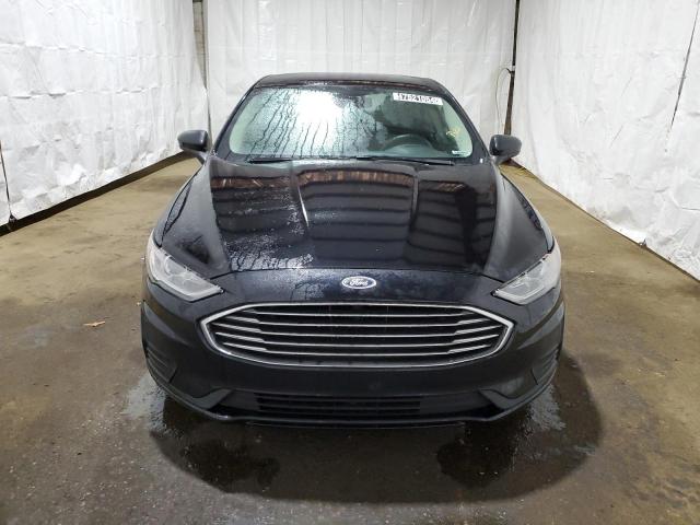 3FA6P0HD7KR203411 - 2019 FORD FUSION SE BLACK photo 5