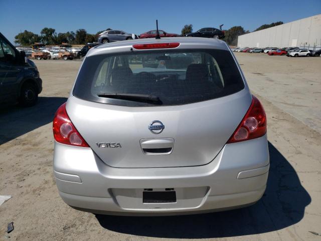 3N1BC1CP5BL427732 - 2011 NISSAN VERSA S SILVER photo 6