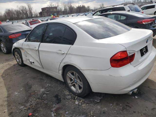 WBAVC93538K042135 - 2008 BMW 328 XI WHITE photo 2