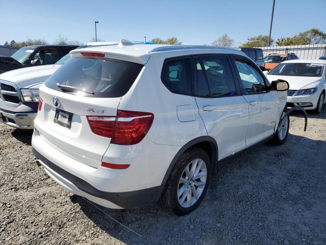 5UXWZ7C37H0V88892 - 2017 BMW X3 SDRIVE28I 白色 照片 3