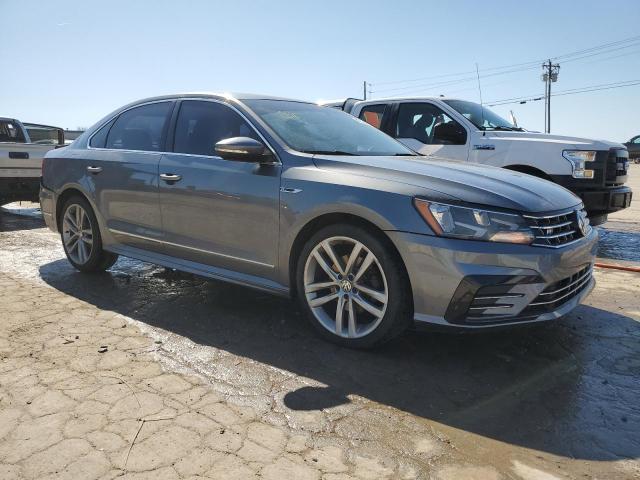 1VWDT7A3XHC061454 - 2017 VOLKSWAGEN PASSAT R-LINE رمادي صورة 4