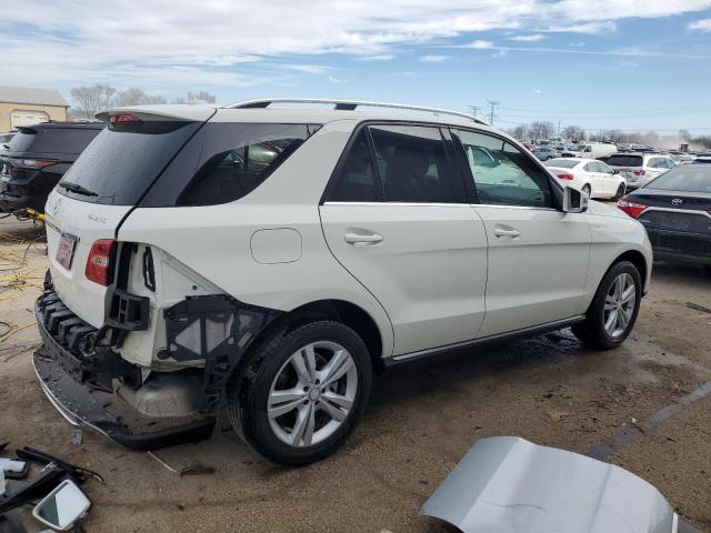 4JGDA5HB1DA245645 - 2013 MERCEDES-BENZ ML 350 4MATIC WHITE photo 3