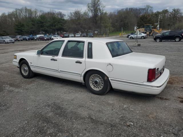 1LNLM81W9TY714858 - 1996 LINCOLN TOWN CAR EXECUTIVE WHITE photo 2