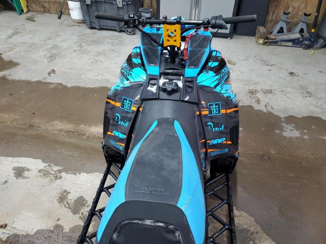 4UF1S2JH8PT101478 - 2023 ARCTIC CAT ARTIC CAT Zweifarbig Foto 5