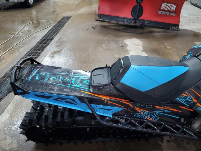 4UF1S2JH8PT101478 - 2023 ARCTIC CAT ARTIC CAT Zweifarbig Foto 6