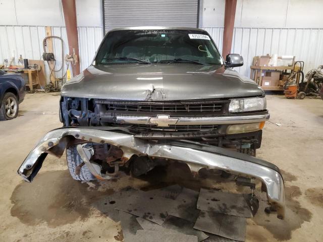 2GCEK19T621235867 - 2002 CHEVROLET SILVERADO K1500 GRAY photo 5