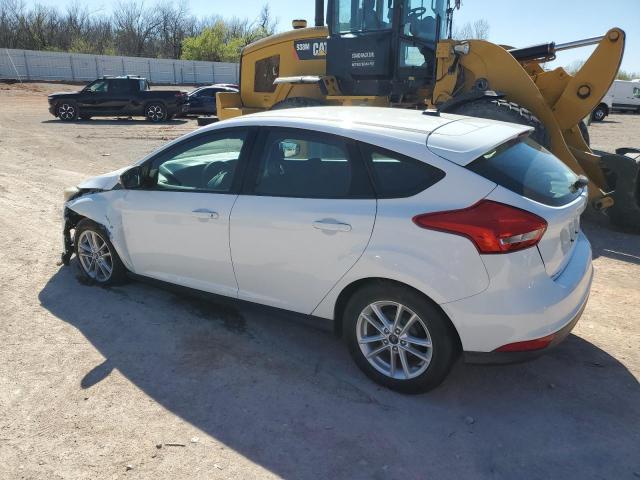 1FADP3K27FL282972 - 2015 FORD FOCUS SE WHITE photo 2