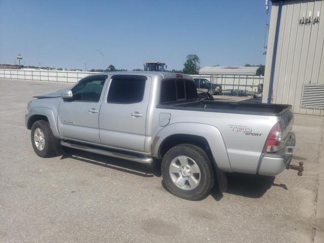 3TMJU4GN7DM155651 - 2013 TOYOTA TACOMA DOUBLE CAB PRERUNNER SILVER photo 2