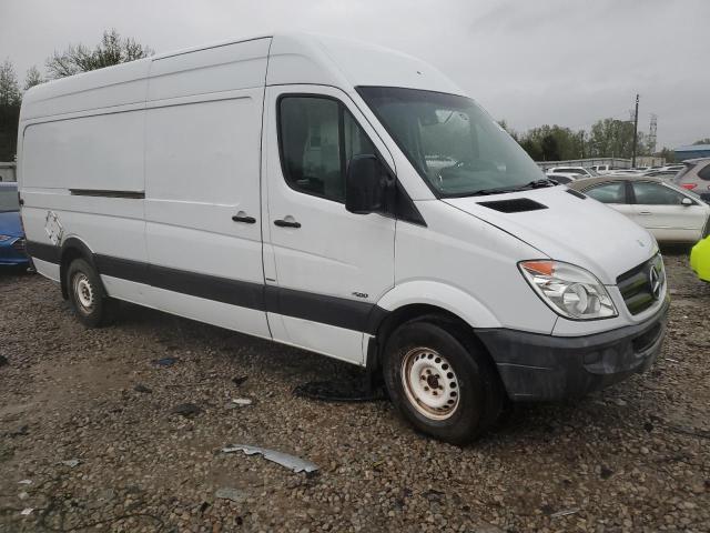 WD3PE8CB9C5684141 - 2012 MERCEDES-BENZ SPRINTER 2500 WHITE photo 4