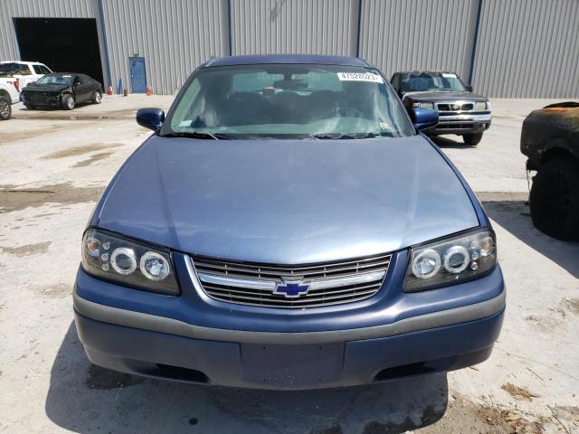 2G1WF52E749453633 - 2004 CHEVROLET IMPALA BLUE photo 5