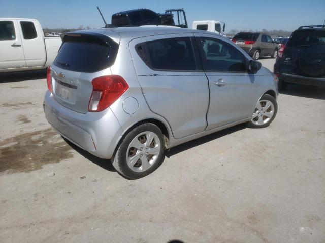 KL8CB6SA1KC736360 - 2019 CHEVROLET SPARK LS SILVER photo 3