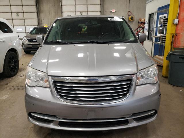 2C4RC1BG9DR689336 - 2013 CHRYSLER TOWN & COU TOURING ნაცრისფერი ფოტო 5