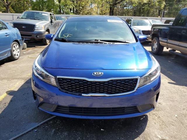 3KPFK4A79HE084863 - 2017 KIA FORTE LX BLUE photo 5